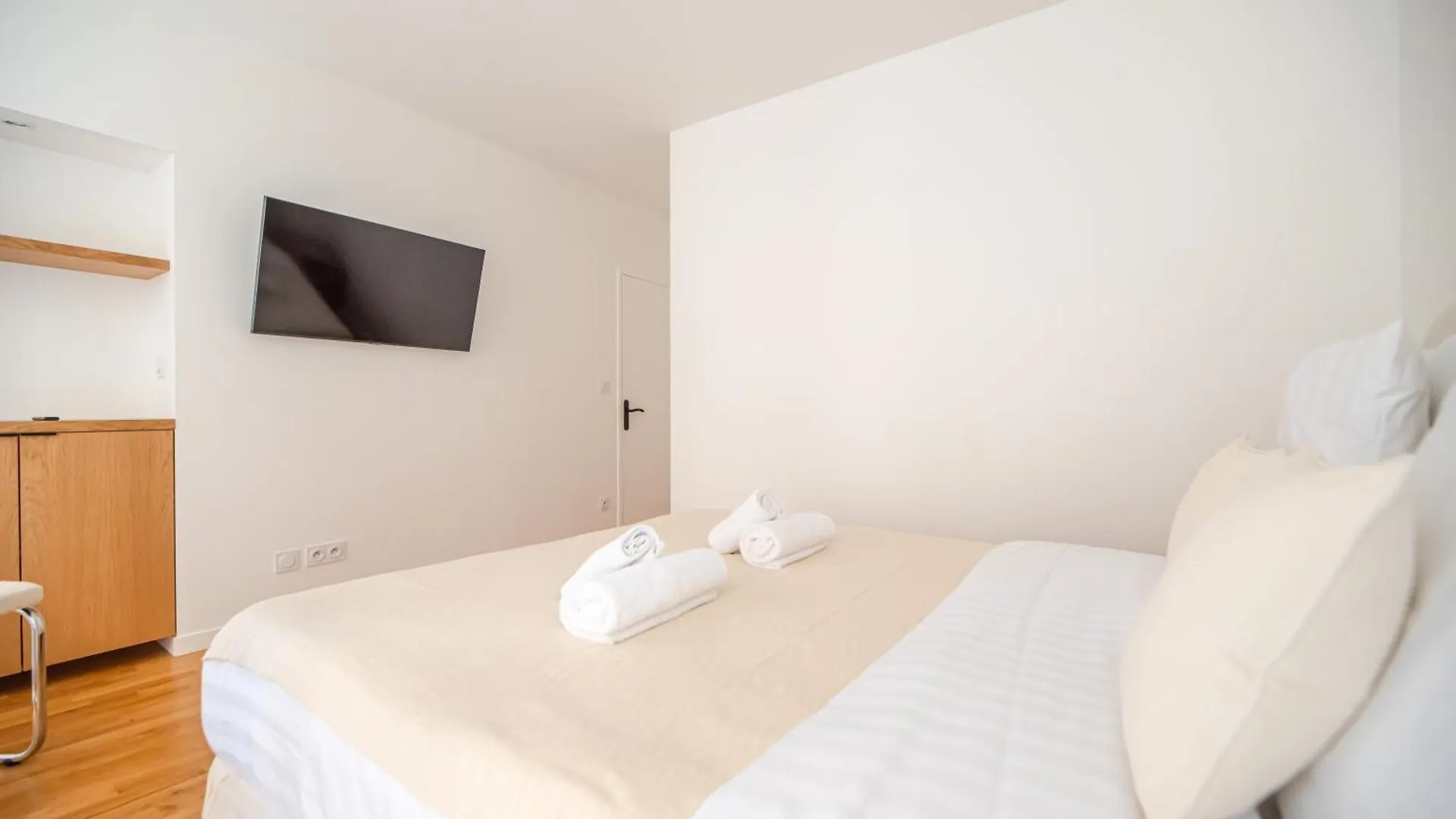 Appartamento Cia - Temple Charming & Comfy Flat In Marias Parigi 0*,  Francia